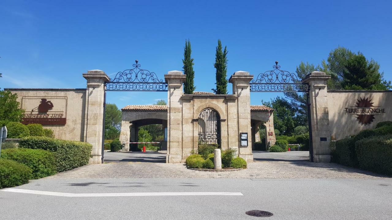 Domaine Geodora, Parfumeur En Provence Villa Montauroux Exterior photo